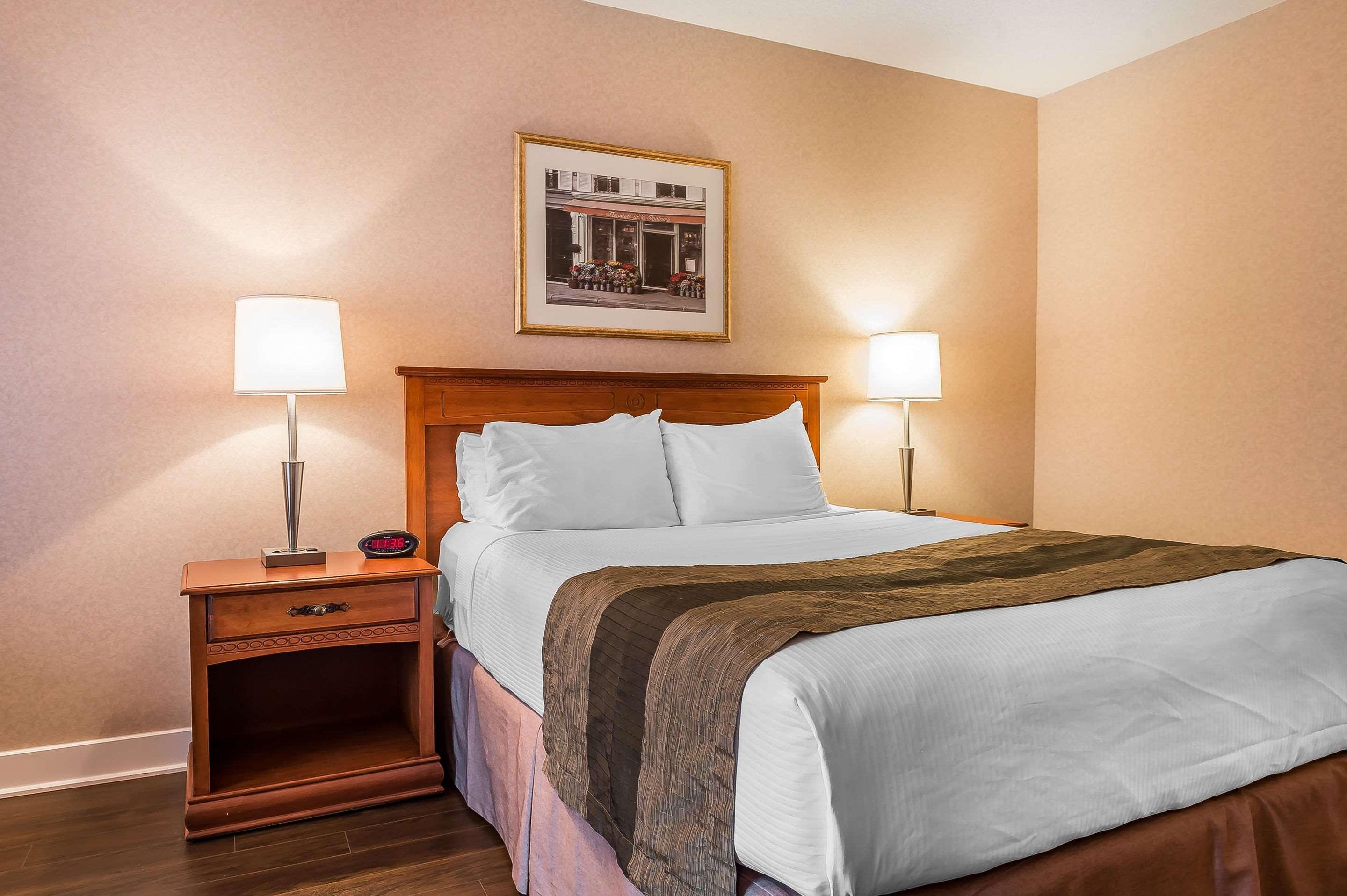 Quality Inn & Suites Hawkesbury Dış mekan fotoğraf