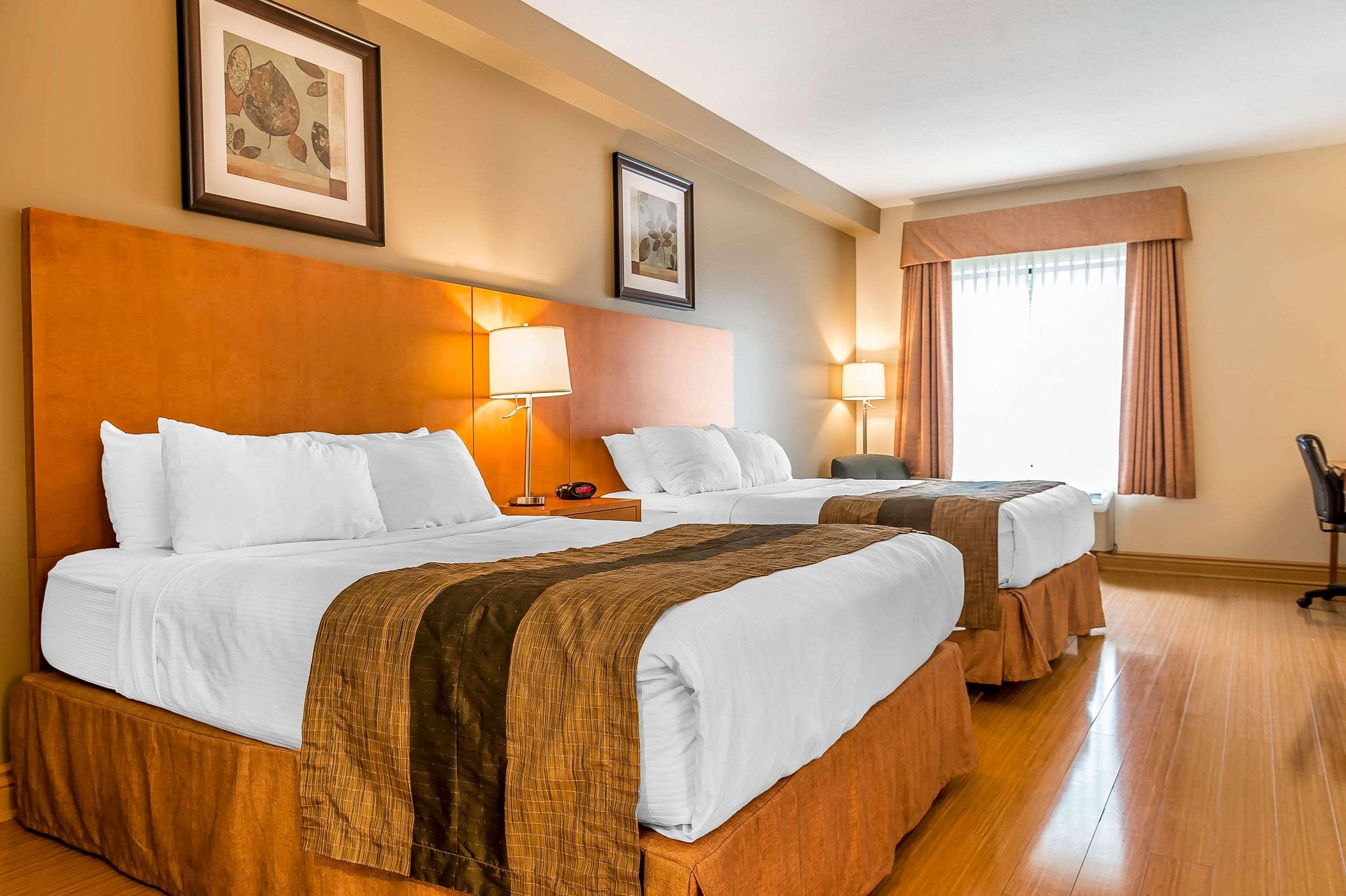 Quality Inn & Suites Hawkesbury Dış mekan fotoğraf