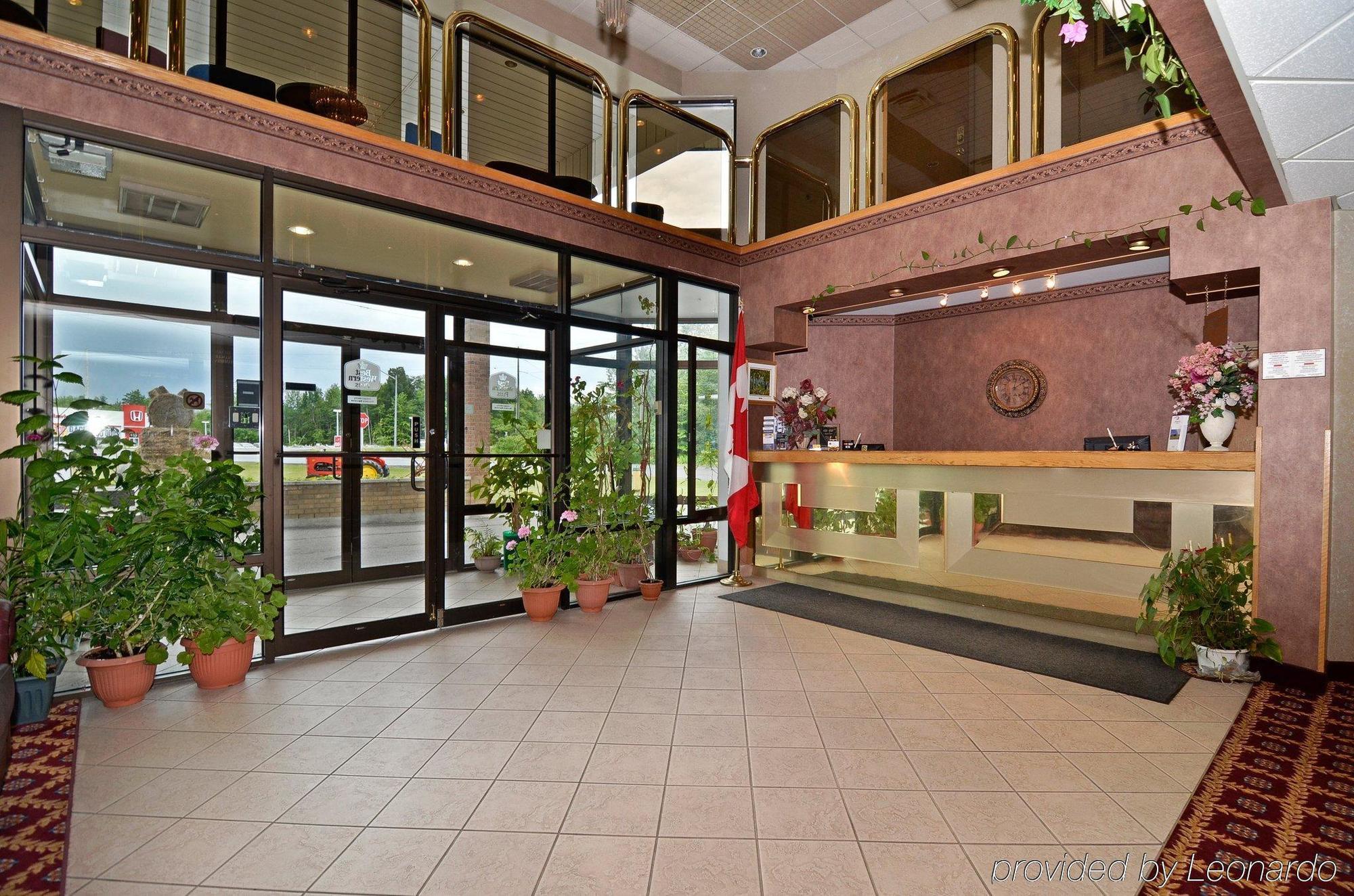Quality Inn & Suites Hawkesbury İç mekan fotoğraf